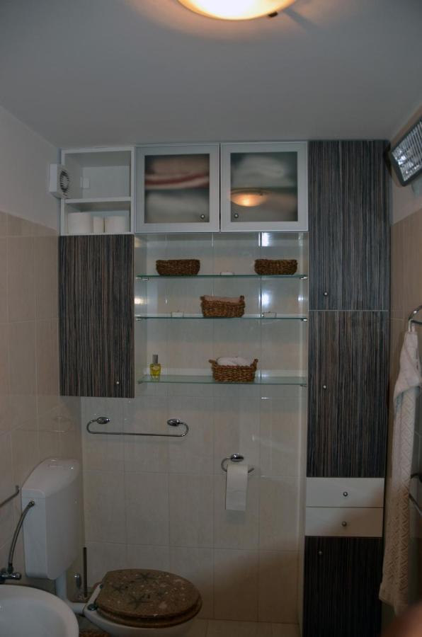 Apartman Ananda Bol - 2 Bedrooms, 7 Beds Kültér fotó