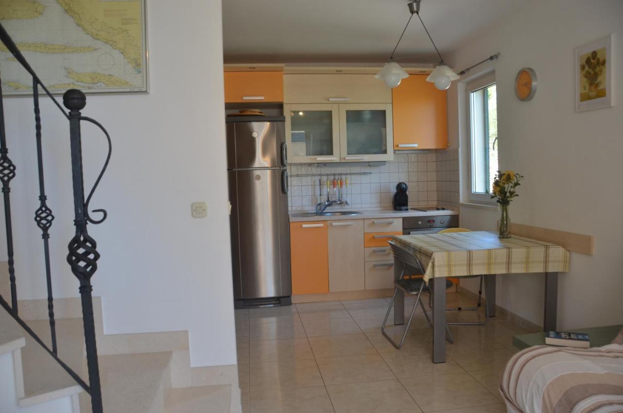 Apartman Ananda Bol - 2 Bedrooms, 7 Beds Kültér fotó