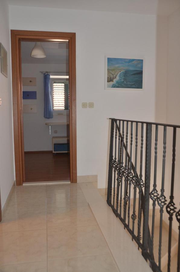 Apartman Ananda Bol - 2 Bedrooms, 7 Beds Kültér fotó