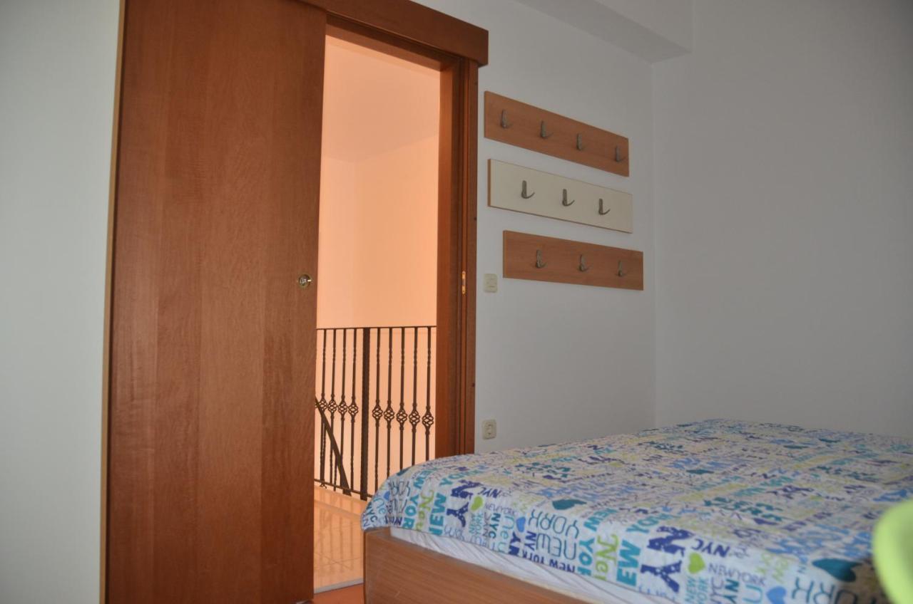 Apartman Ananda Bol - 2 Bedrooms, 7 Beds Kültér fotó